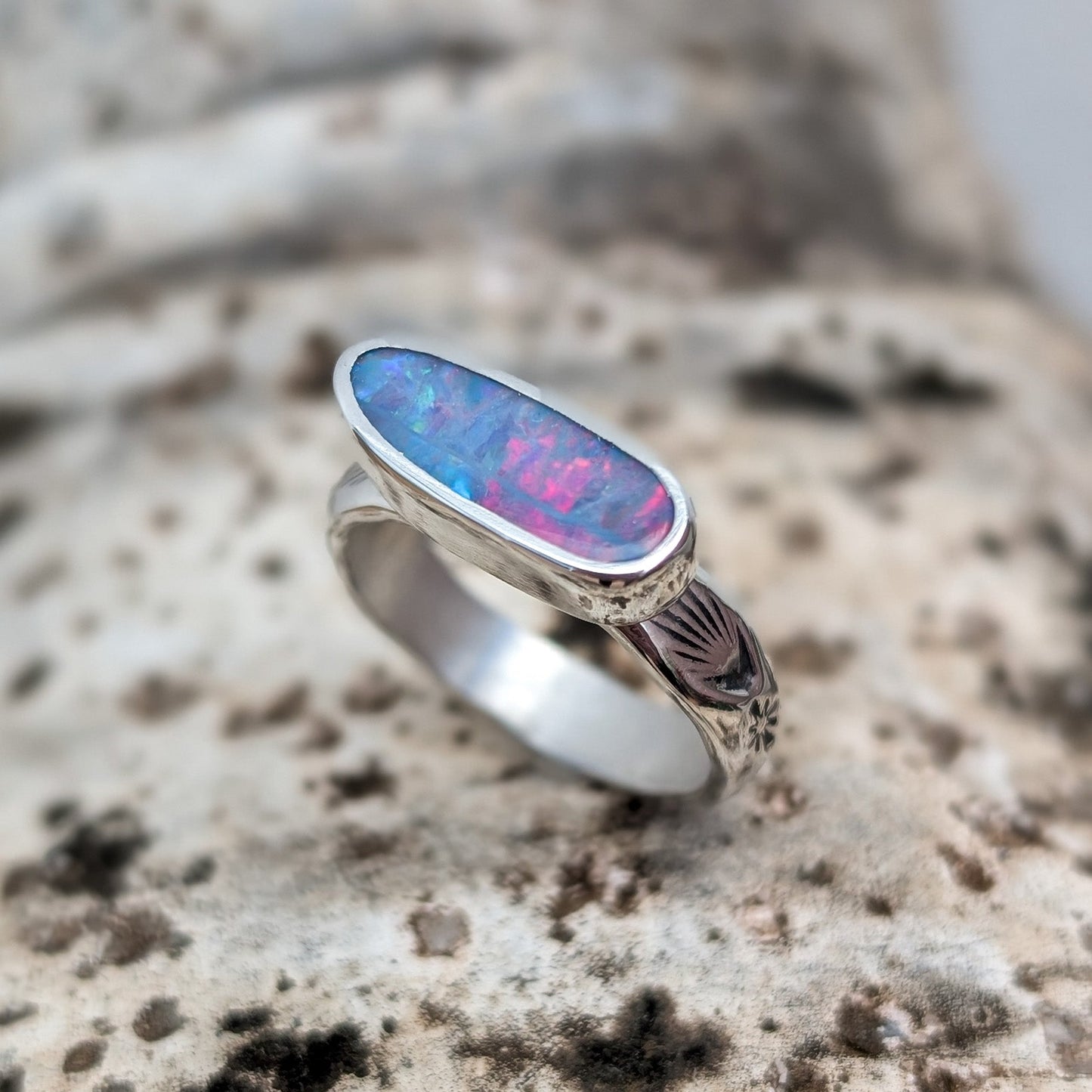 LENAH - Silver ring with Australian opal