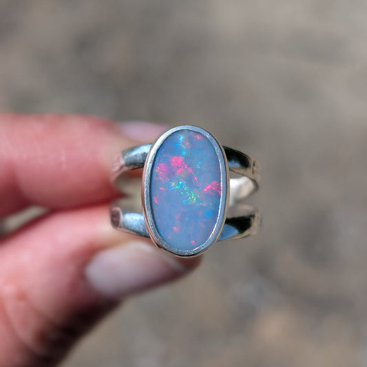 LENAH - Silver ring with Australian opal