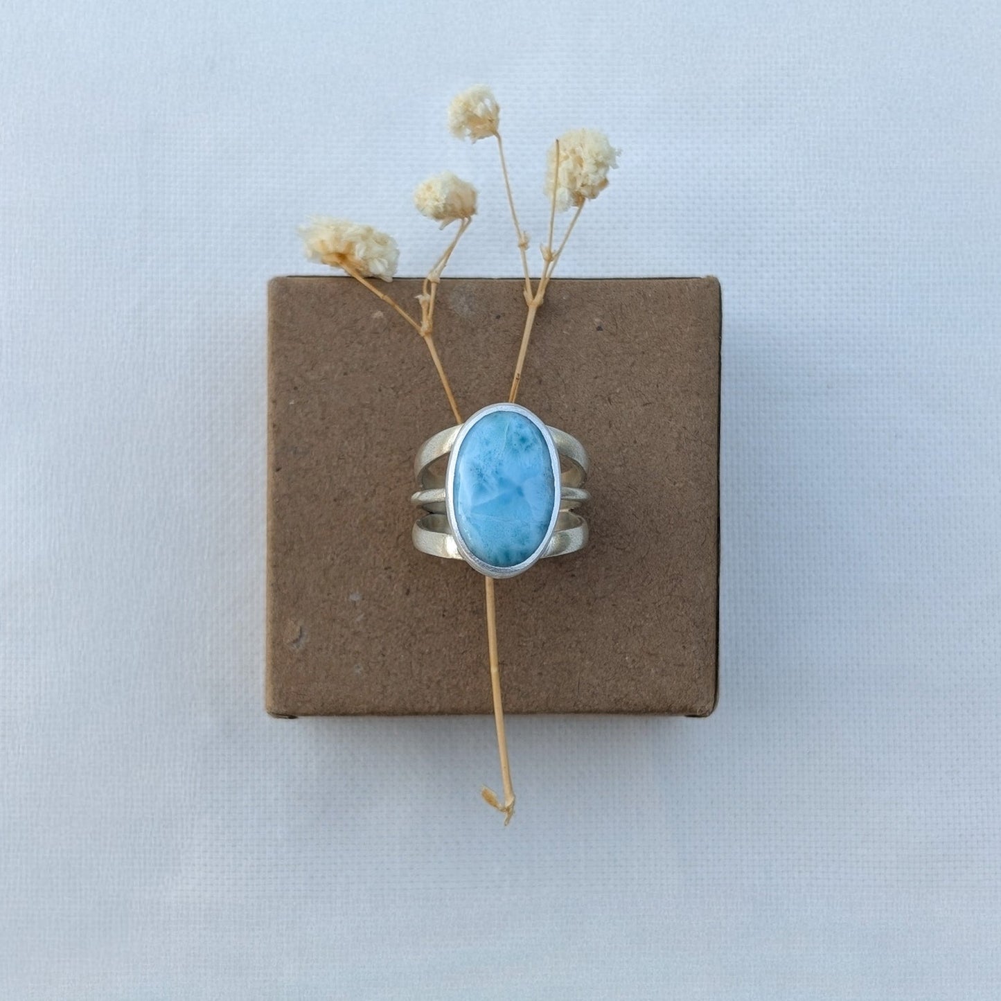 Anillo con Larimar