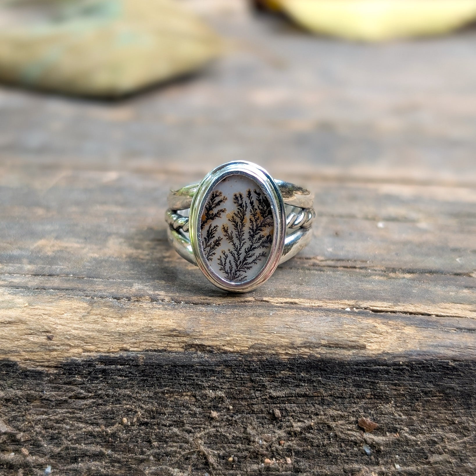 Anillo de plata con ágata dendrítica