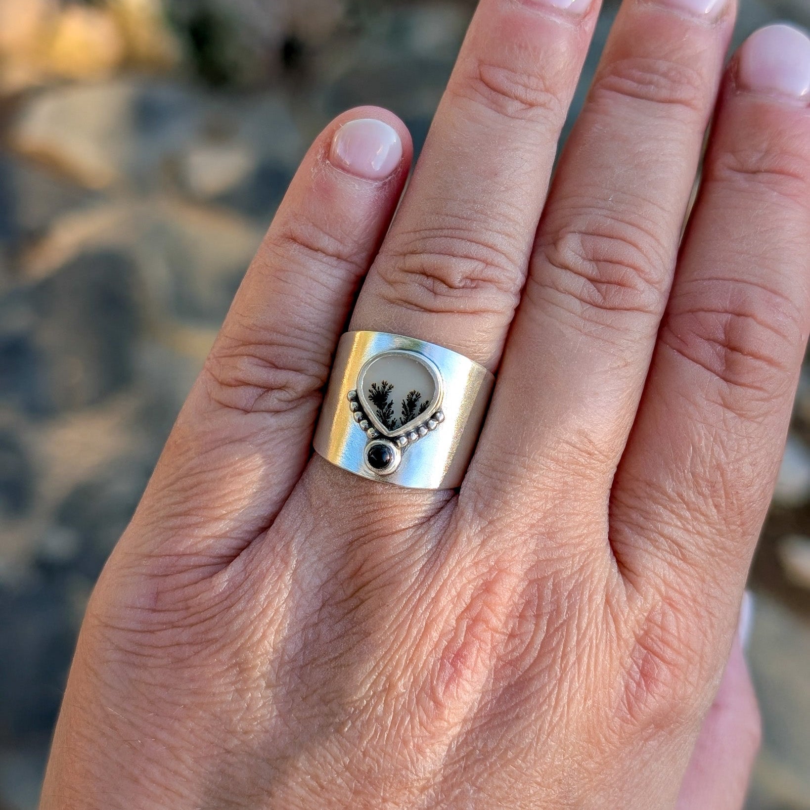 Anillo de plata con ágata dendrítica