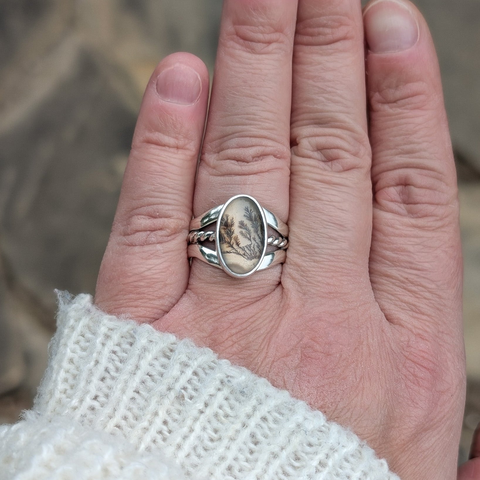 Anillo de plata con doblete de ágata dendrítica