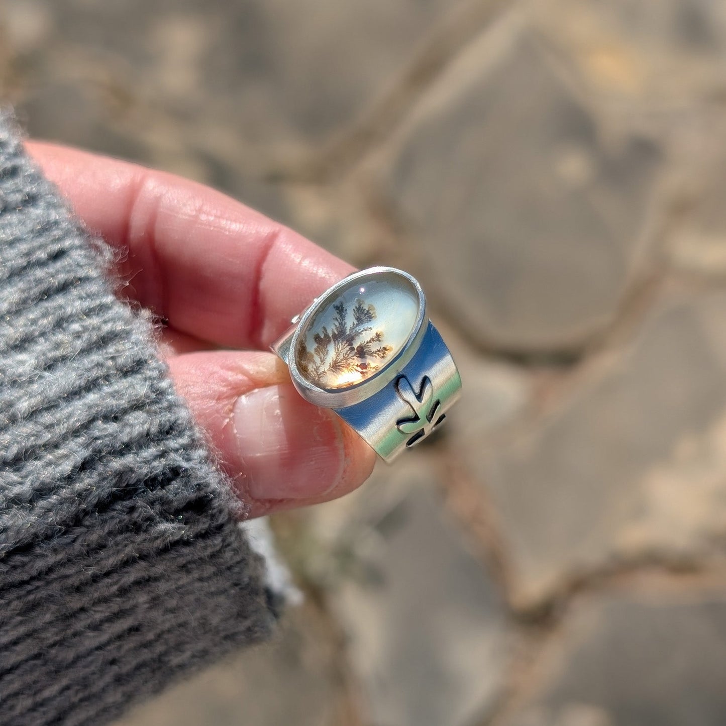 Anillo de plata con ágata dendrítica