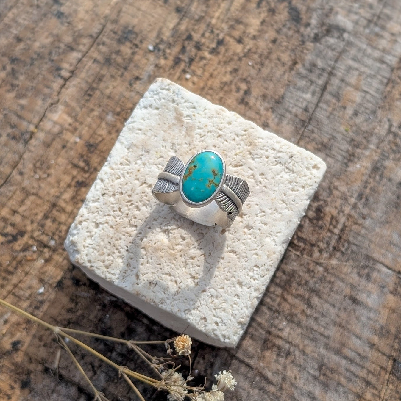 Anillo pluma con turquesa