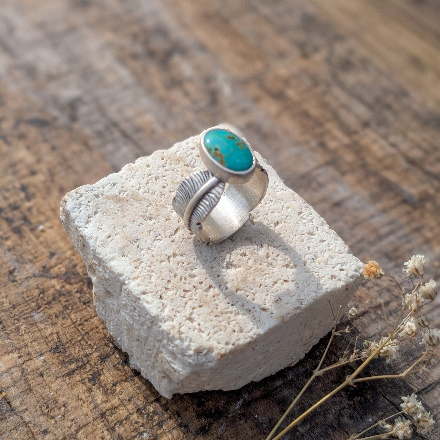 Anillo pluma con turquesa