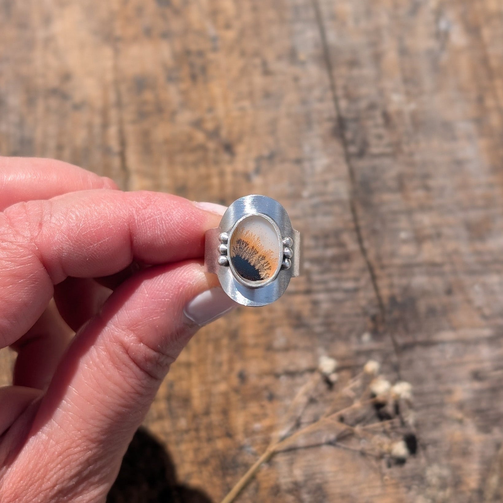 Anillo de plata con ágata dendritica