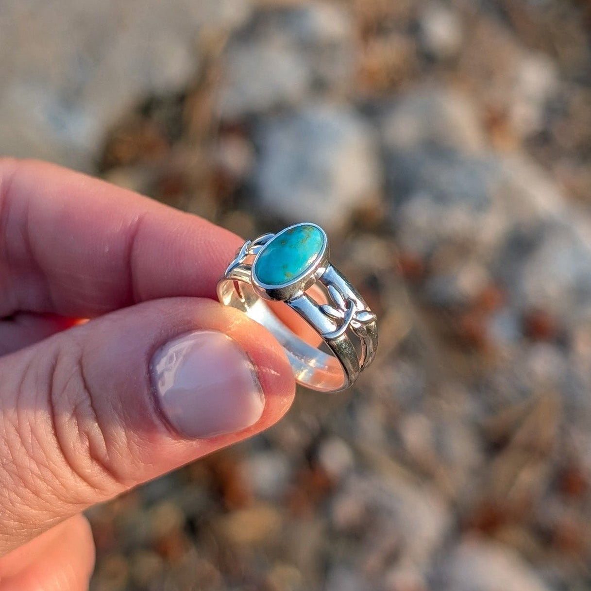 Anillo de plata con Turquesa y Libelulas