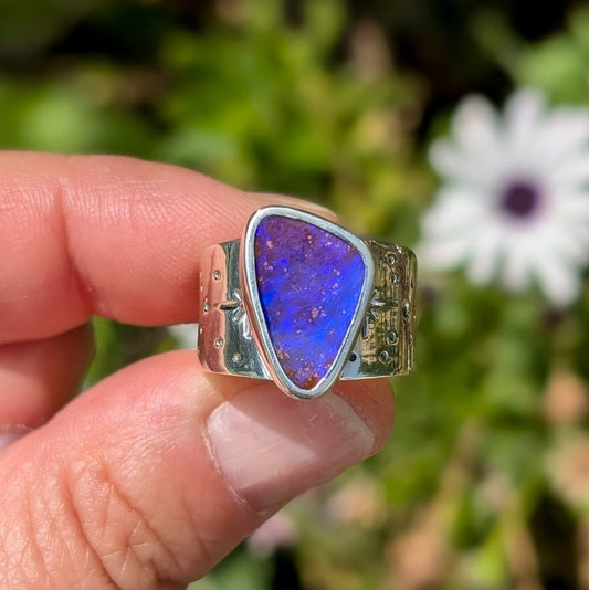 Anillo de plata con Ópalo Boulder Australiano