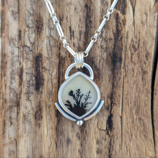 Colgante de plata con ágata dendrítica