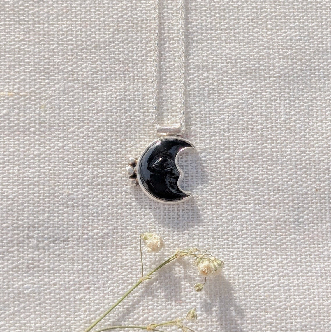 Colgante Luna negra Espinela