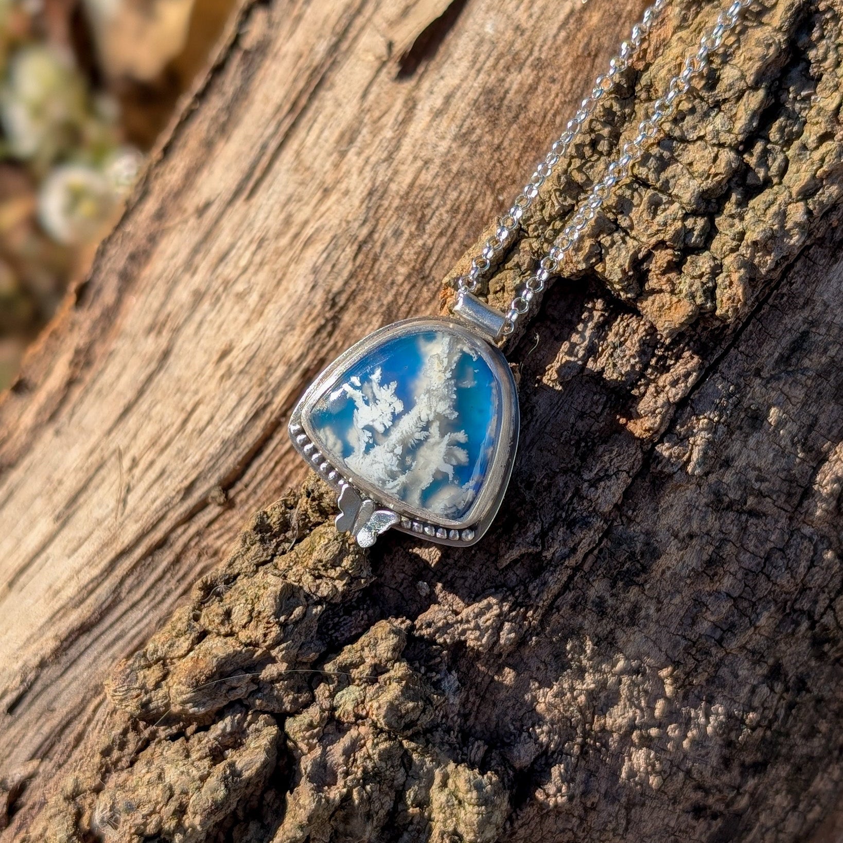 Colgante de plata con ágata pluma