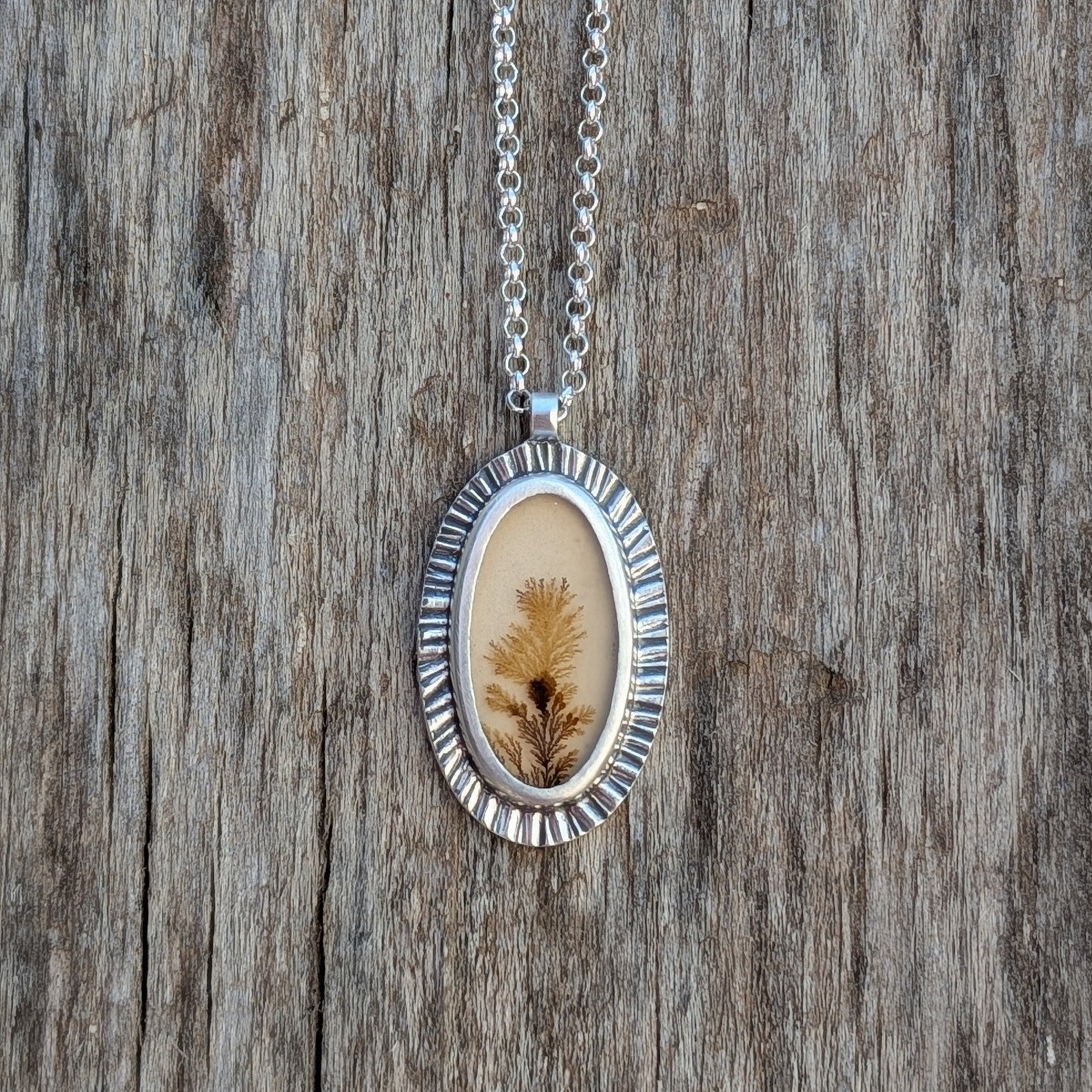 Colgante de plata con ágata dendrítica