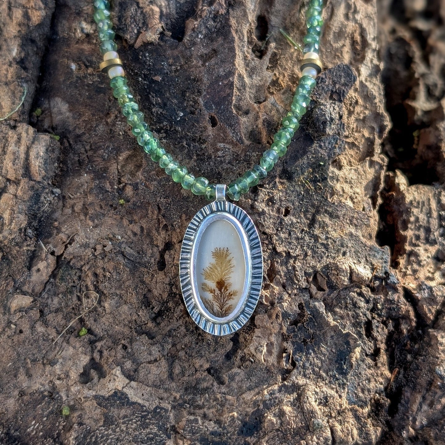 Colgante de plata con ágata dendrítica