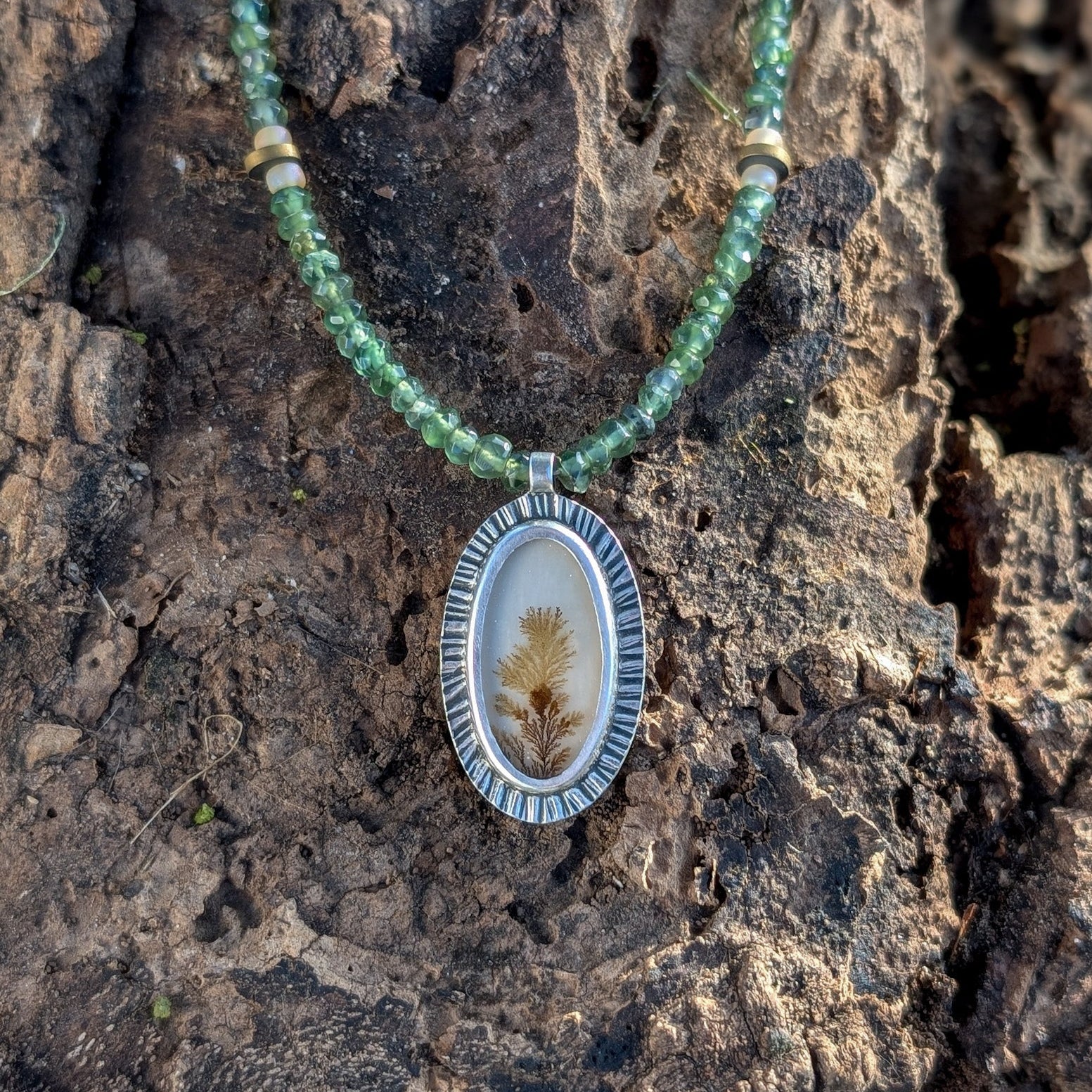 Colgante de plata con ágata dendrítica