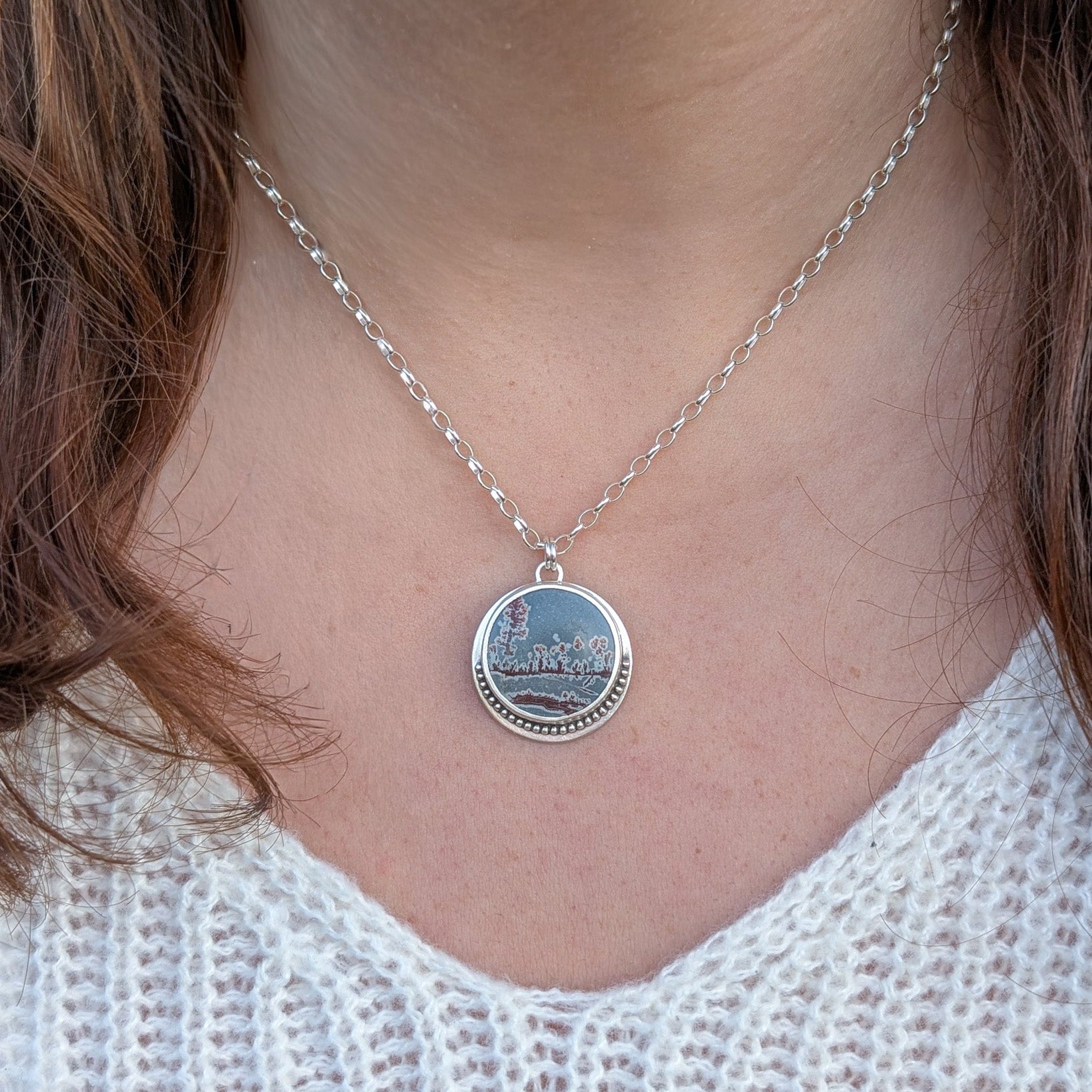 Colgante de plata con riolita dendritica