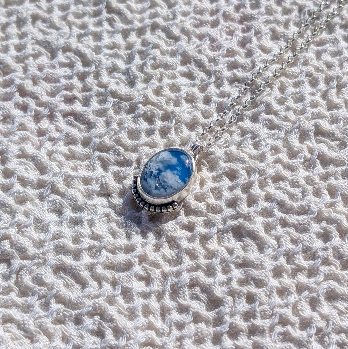 Colgante de plata CIELO con Ágata pluma