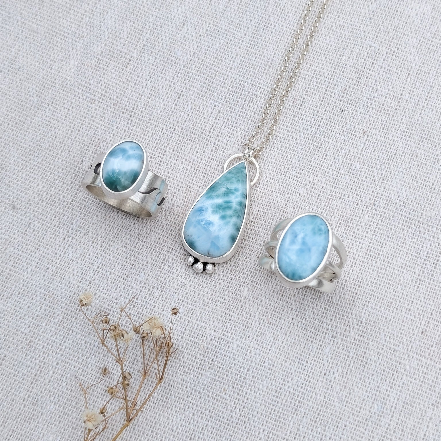 Colgante de plata con Larimar