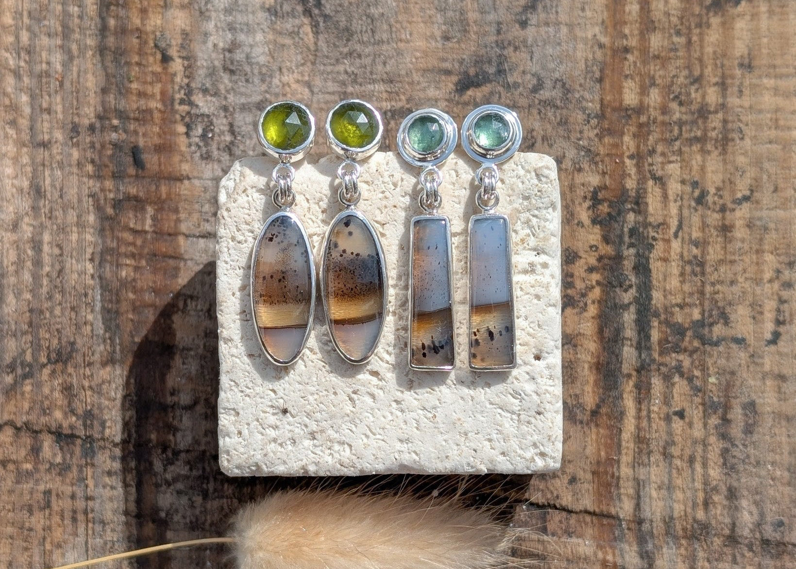 Pendientes largos con ágatas y cianita