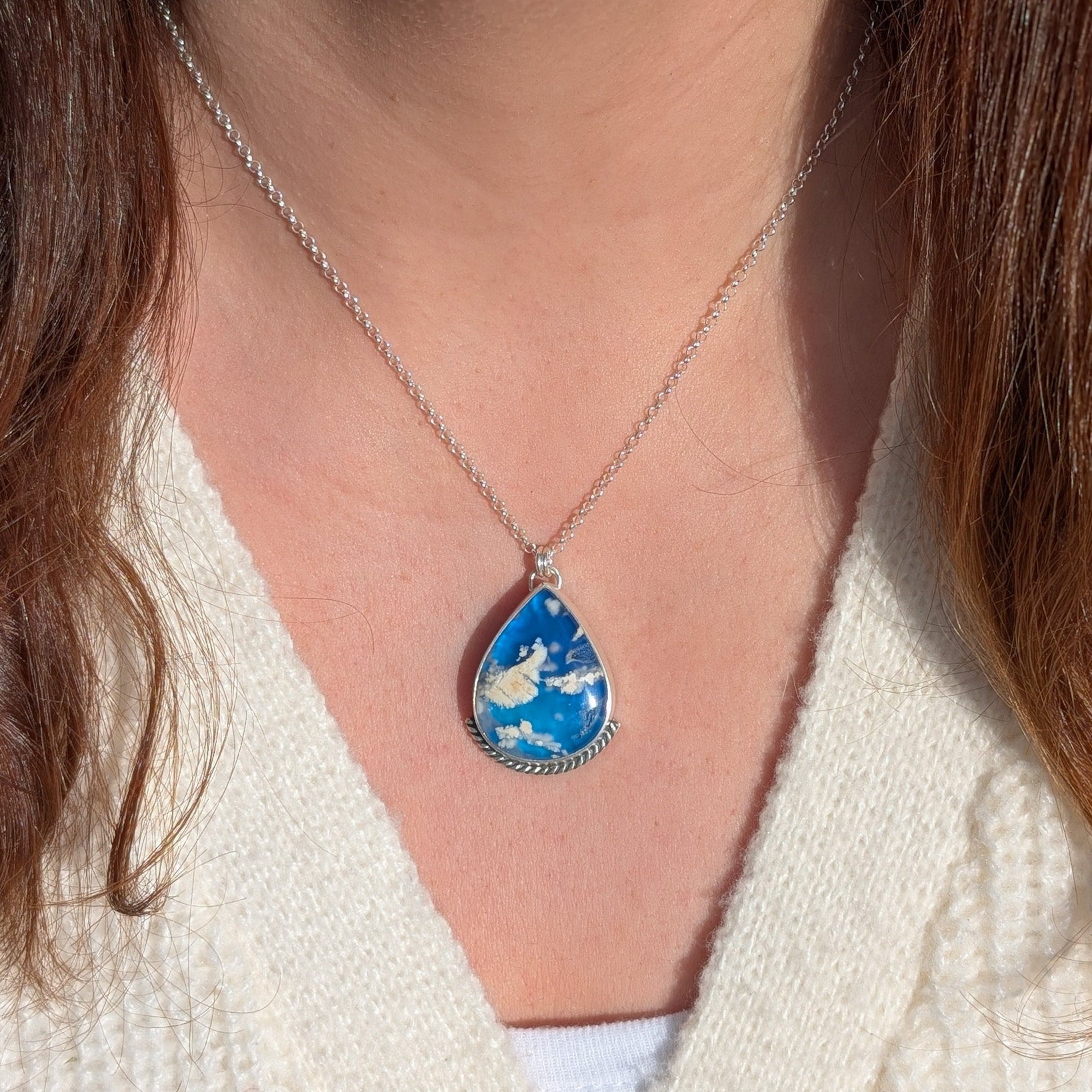 Colgante de plata con doblete de ágata pluma