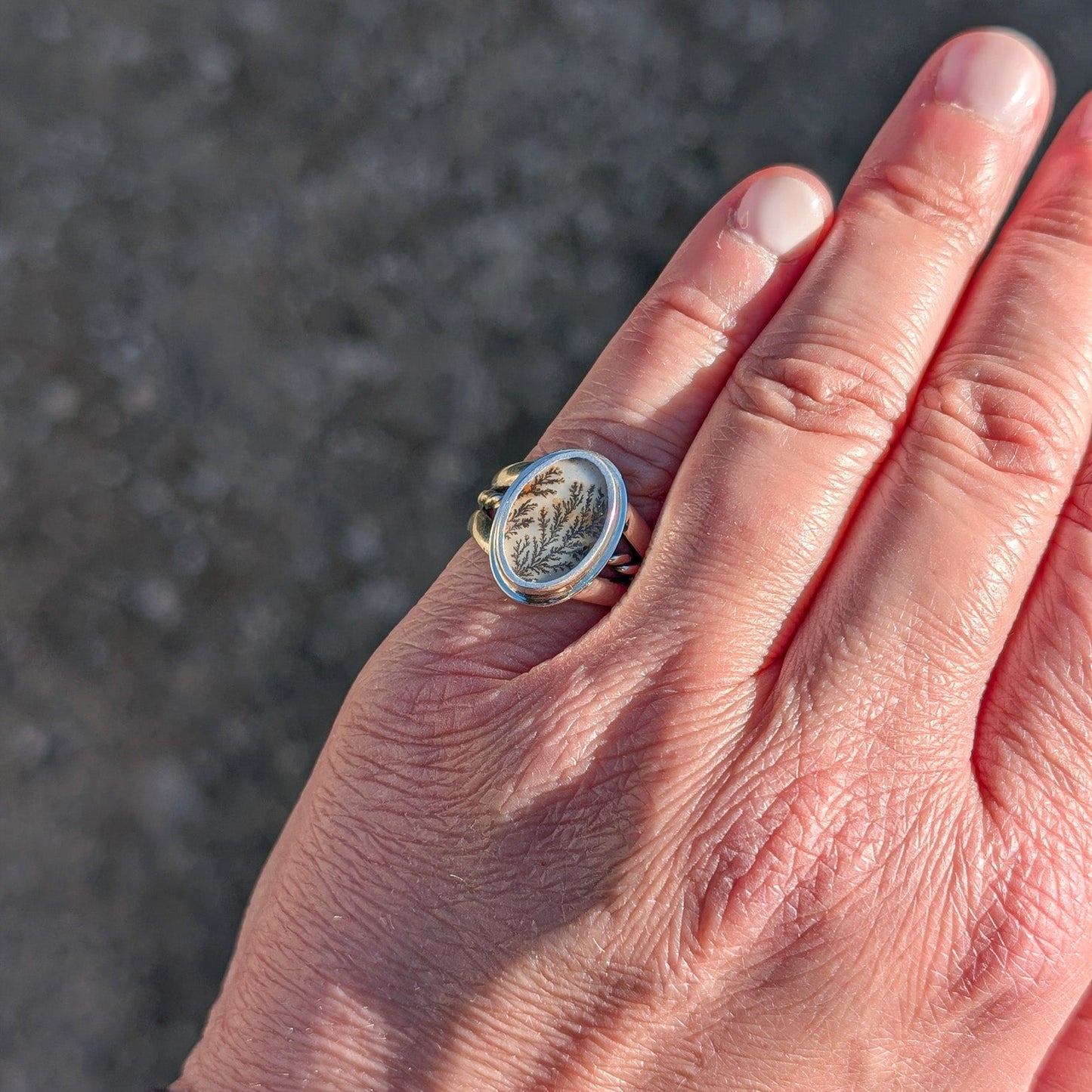 Anillo de plata con ágata dendrítica