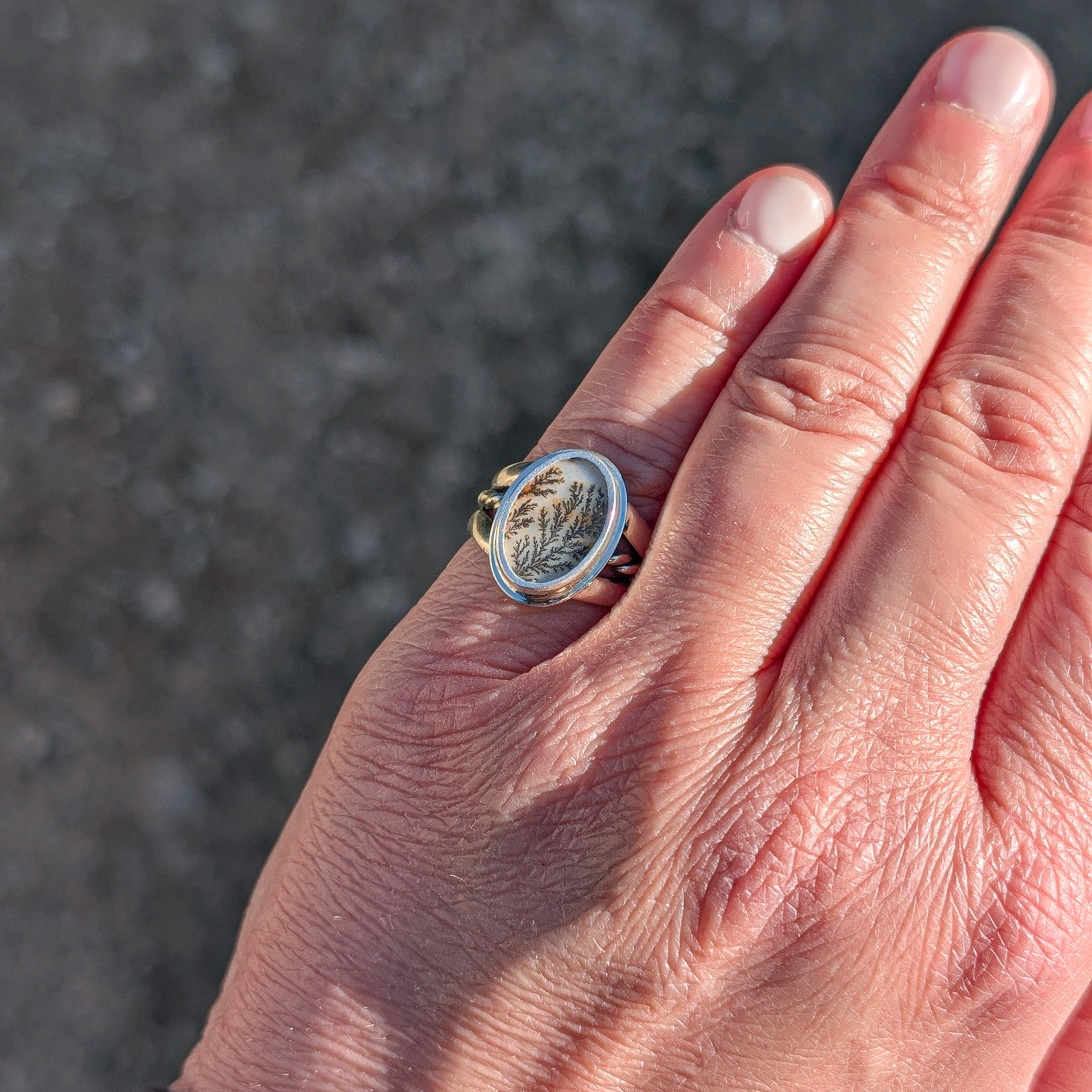 Anillo de plata con ágata dendrítica