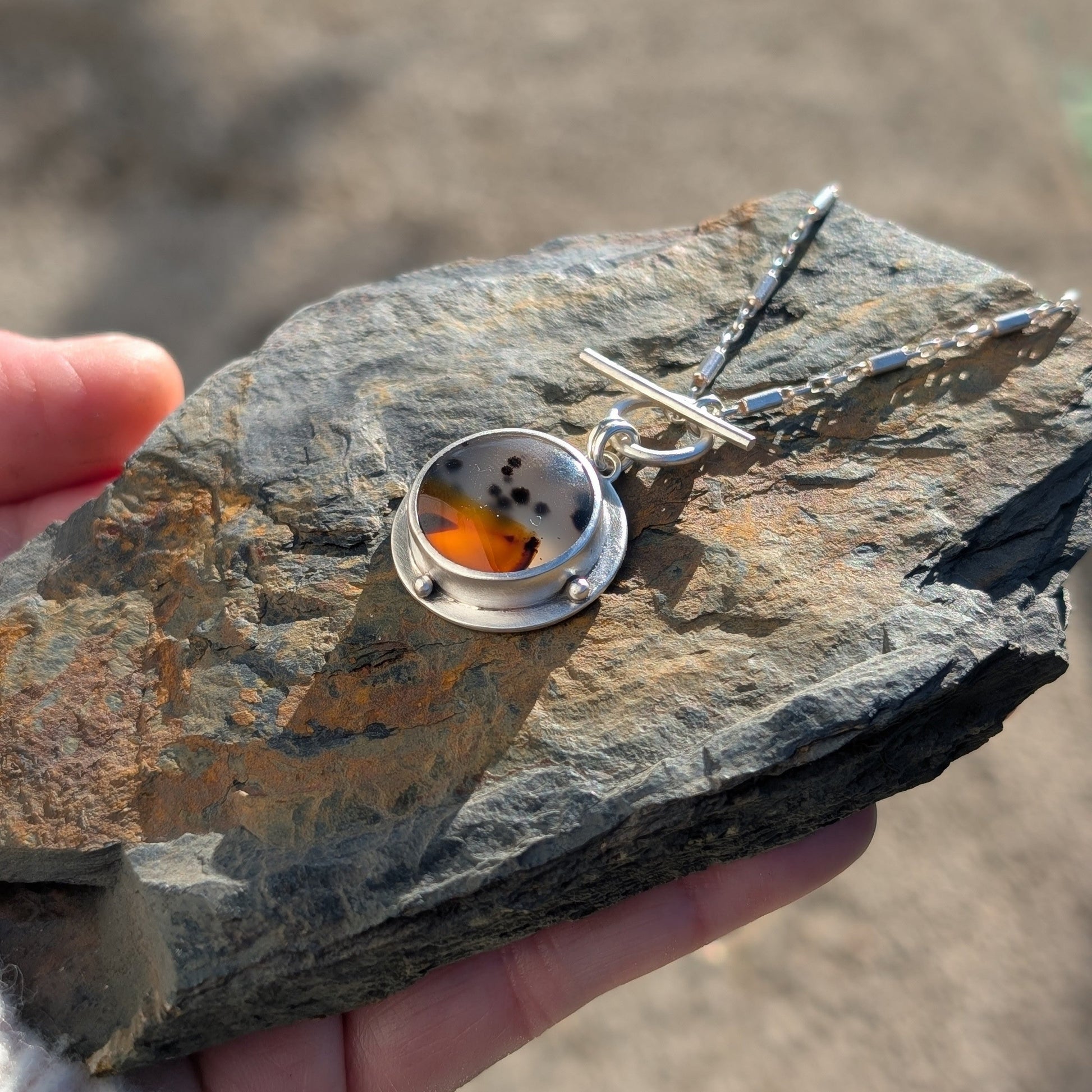 Colgante de plata con ágata de montana